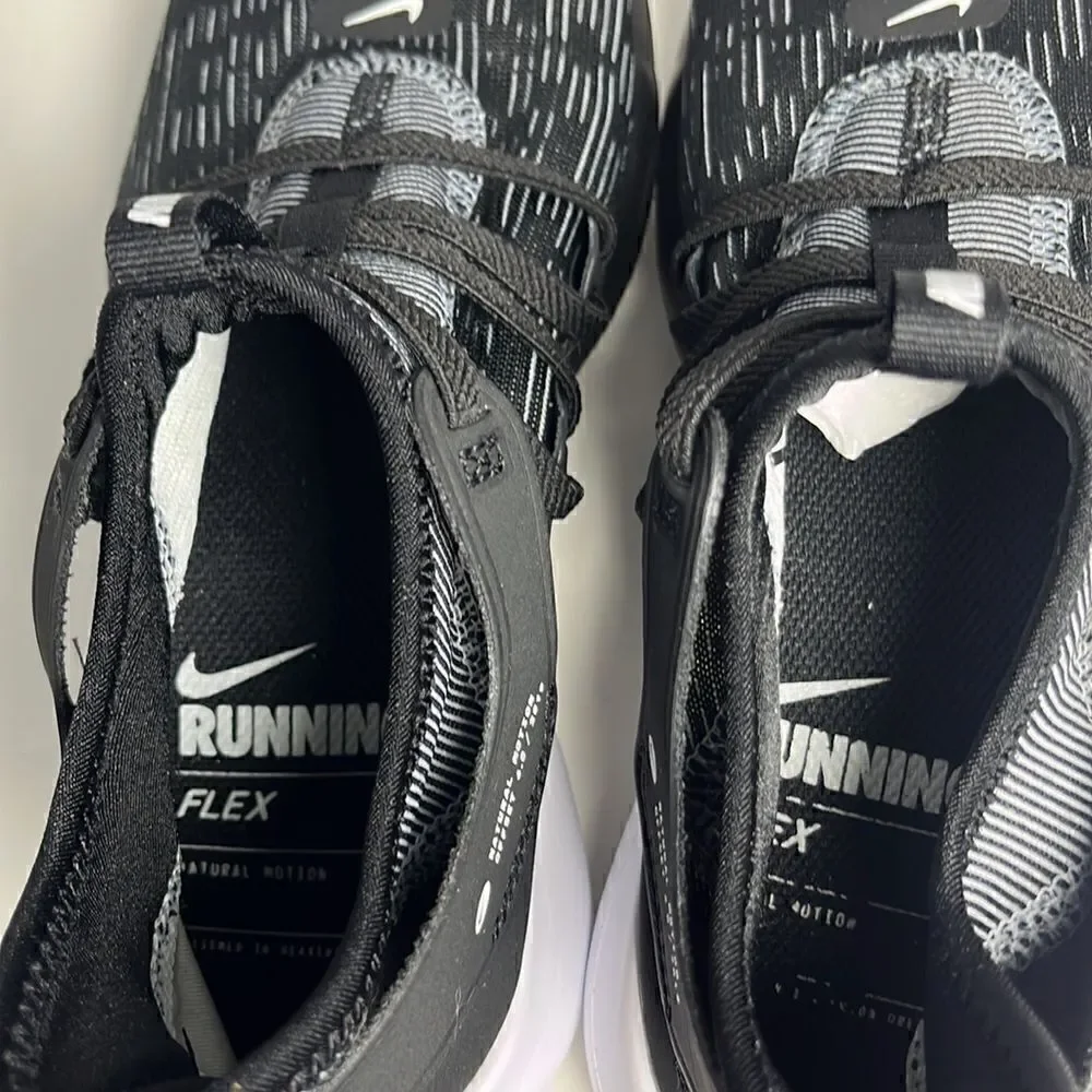 NIKE Women’s Flex Contact 3 Running Shoe Black/White Sneaker Size 5.5.